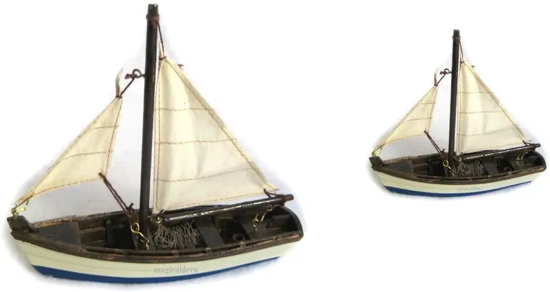 2er Set Fischerschiff- Schiffsmodell - Segler - Segelboot - Holzrumpf und Stoffsegel