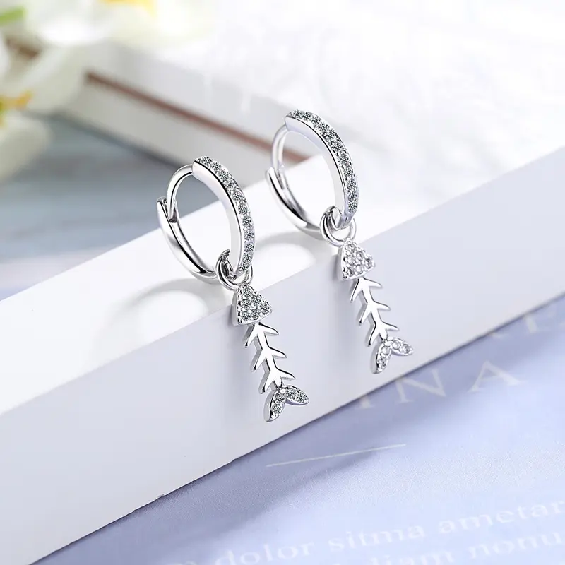 925 Scuba Sterling Silver Fish Bone Earrings