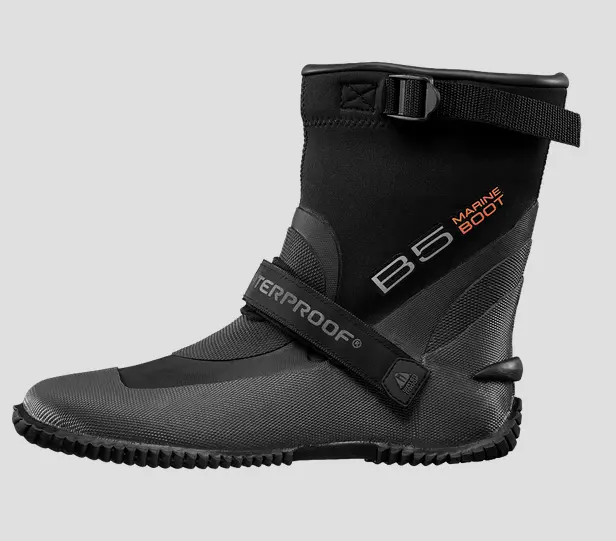 B5 Marine Boot