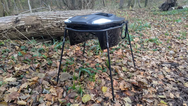 Carp Royal Toslon CR-X Baitboat Pod / Stand mit universalem Bankstick Gewinde