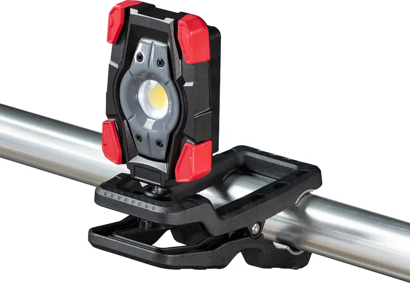COAST CL20R LED Arbeitslampe 1750 Lumen – Dual Power Einsatzlampe für Feuerwehr & Outdoor