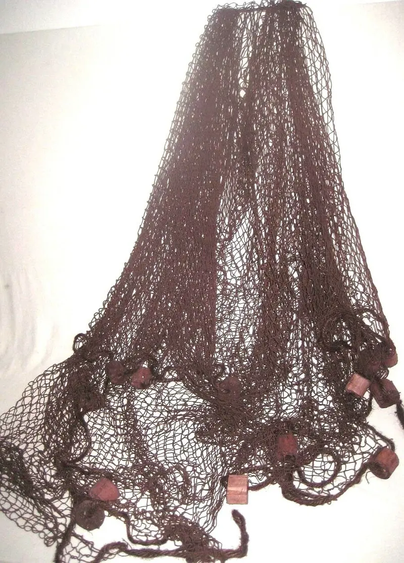 Fischernetz mit Schwimmern - 340x 340- Farbe braun- Dekonetz