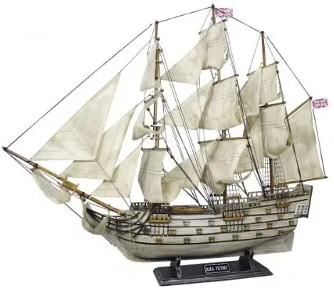 Großes Segelschiff, Schiffsmodell im Antikdesign- H.M.S.Victory