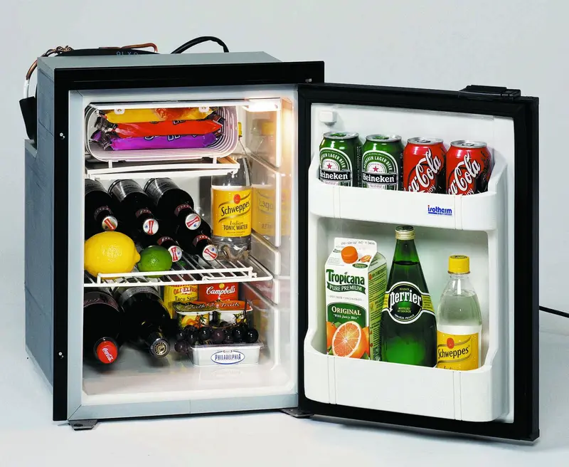 Isotherm Cruise CR65 Black 65L 12/24V Bootskühlschrank