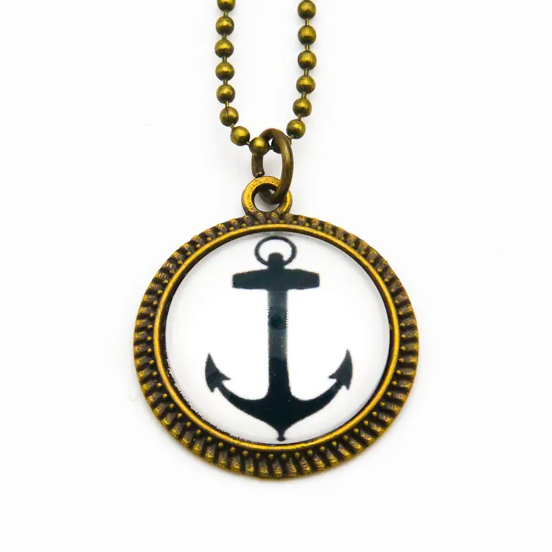 Kette mit Anker in Schwarz und Fassung Bronze