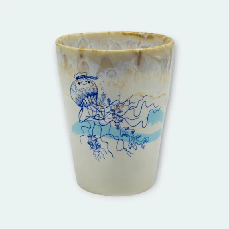 Latte Keramik Becher 0,38l - BY THE SEA - Qualle