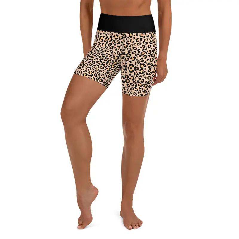 Leo Yoga-Shorts