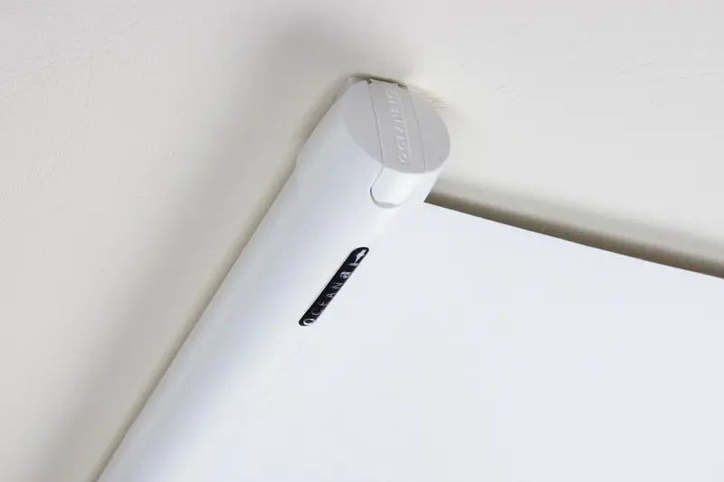 Oceanair Cabin Shade – Kassettenrollo für Luken und Fenster