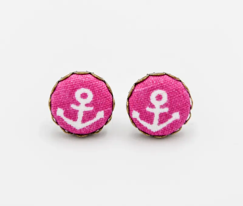 Ohrstecker aus Stoff mit Anker Pink