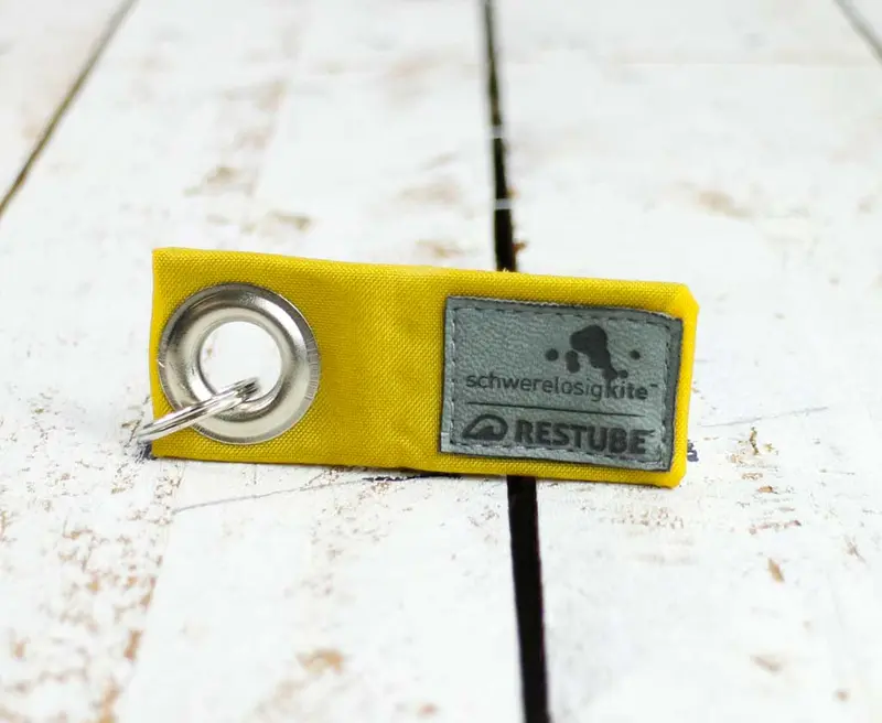 RESTUBE x Schwerelosigkite KEYCHAIN