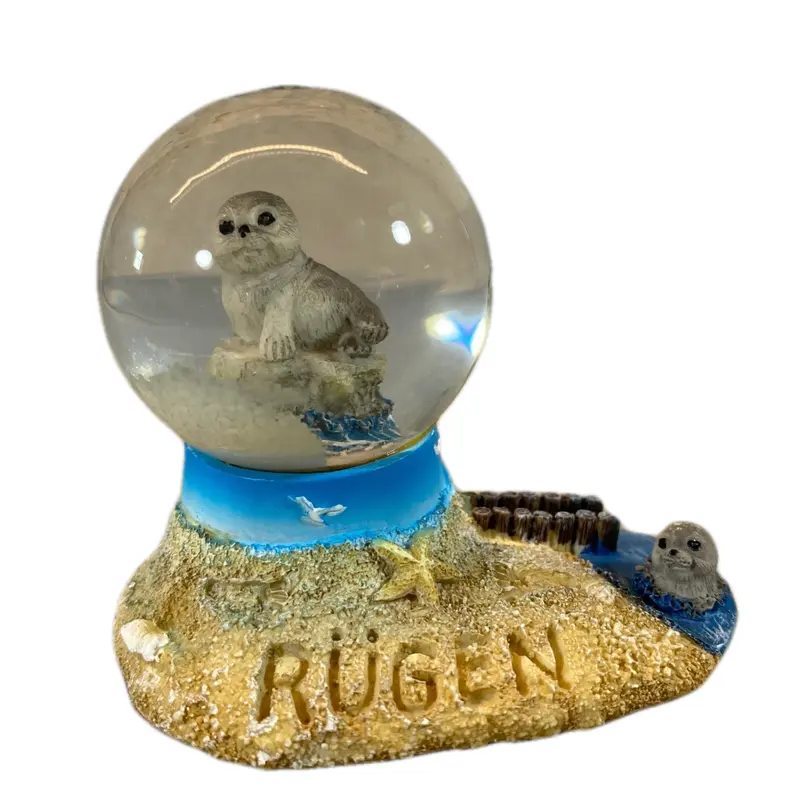 Schneekugel "Insel Rügen - Robben am Strand"