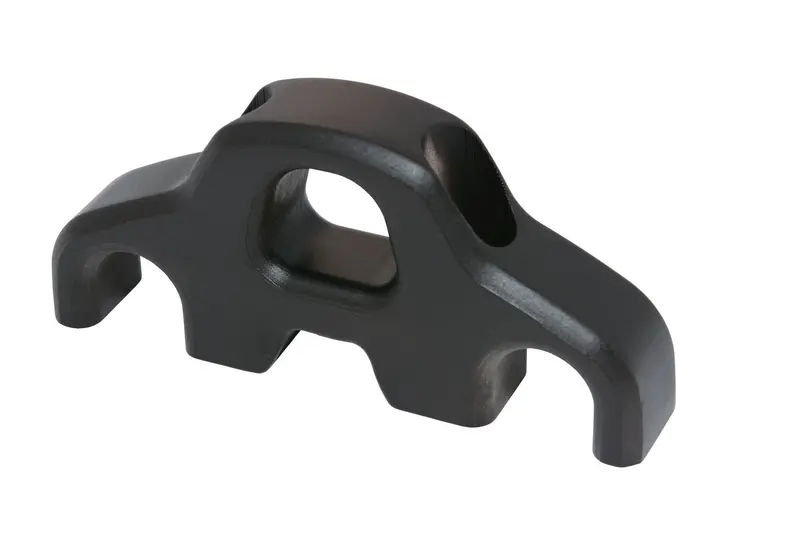 Seldén Mehrfach-Leitöse – gefräst, schwarz eloxiert, Lochabstand 40 mm