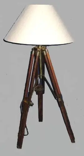 Stehlampe- Tripod- Dreibeinlampe- Retro Klassiker aus Holz und Messing, Stoffschirm