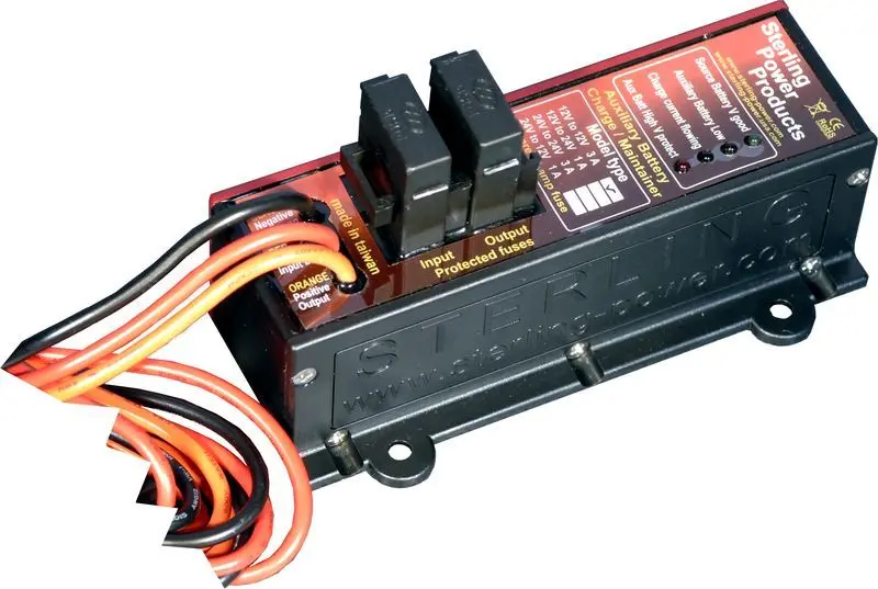 Sterling Power ProBatt M – Erhaltungslader 12 V / 3 A für Starterbatterien