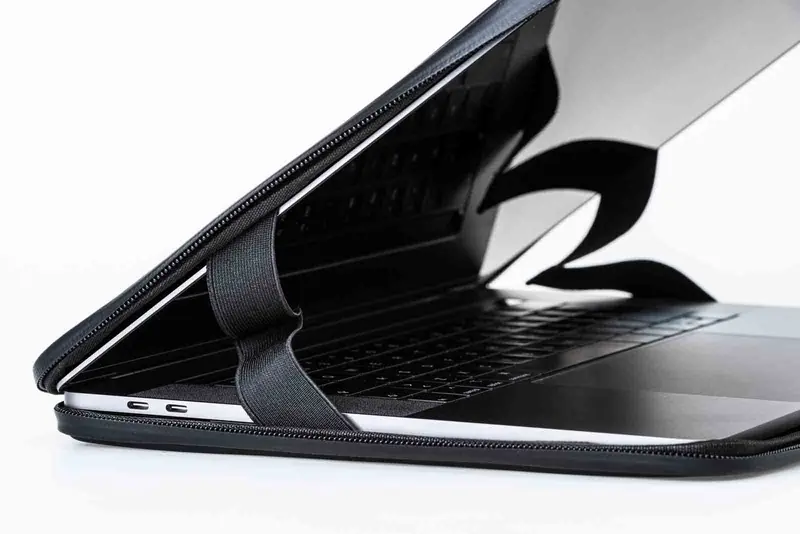 Subtech DRYCASE Laptophülle 13 Zoll wasserabweisend stoßfest
